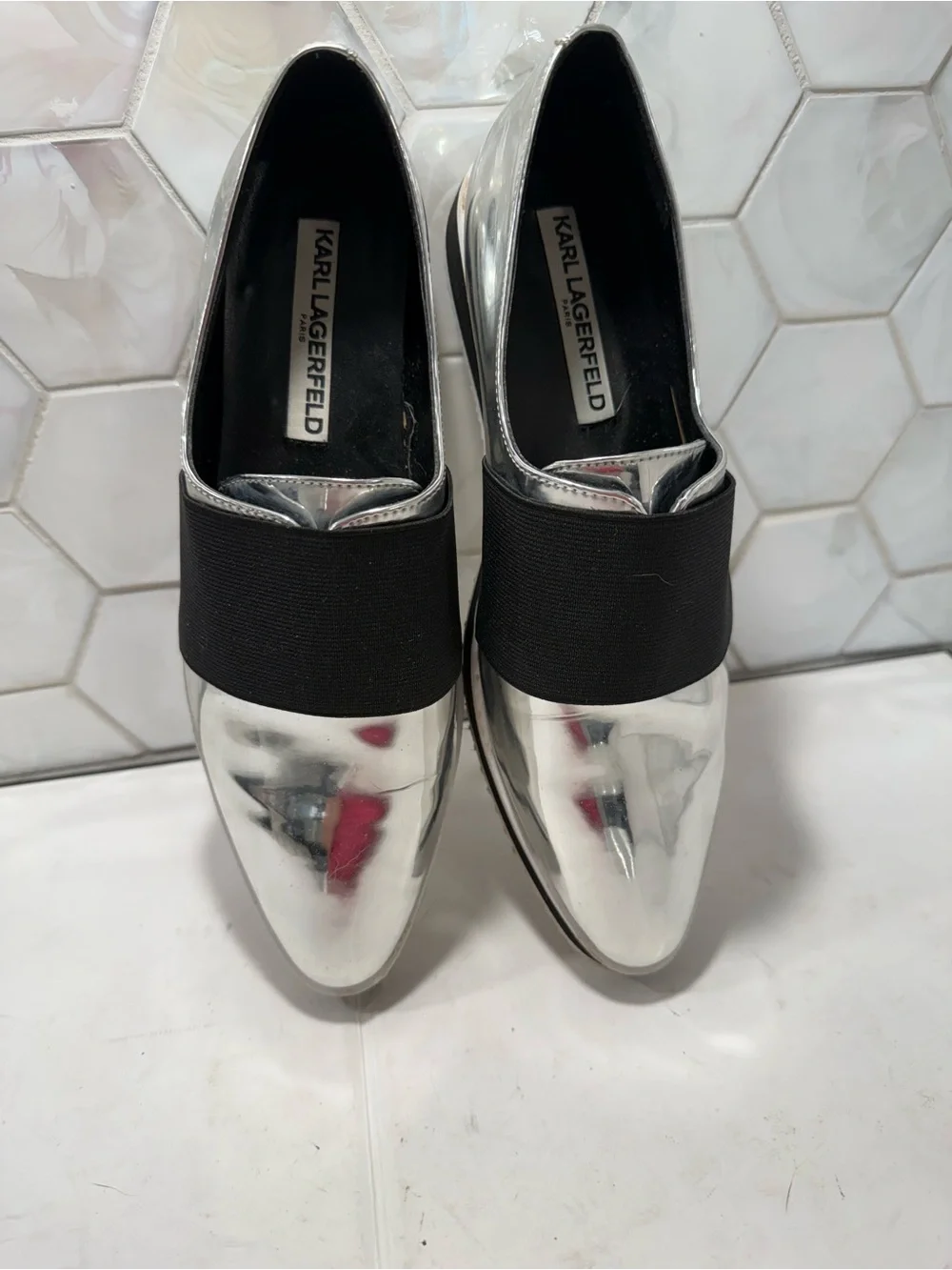 Karl Lagerfeld Paris Kristi 3 Chrome Metallic Silver Black Slip On Shoes Sz 7.5